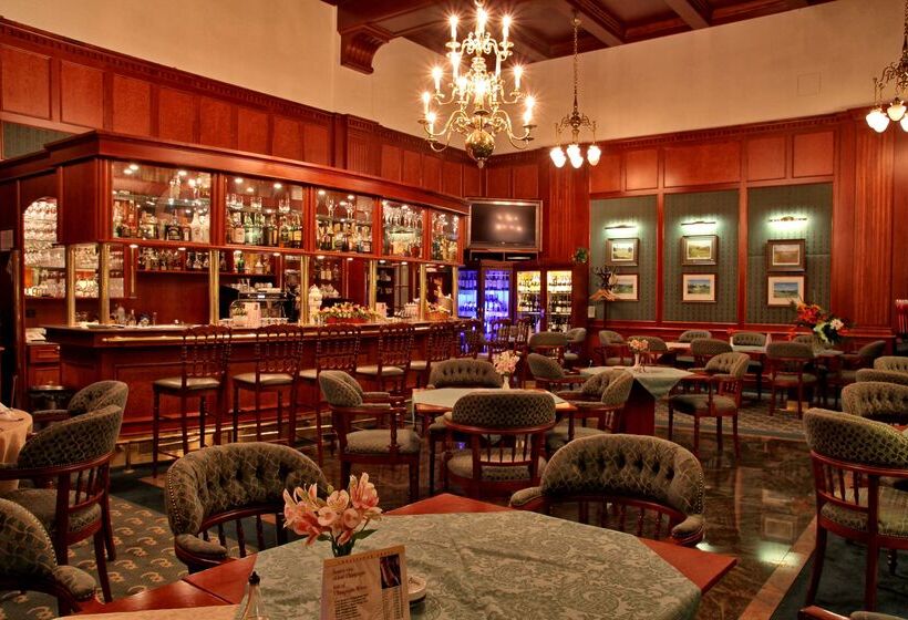 ホテル Esplanade Spa And Golf Resort