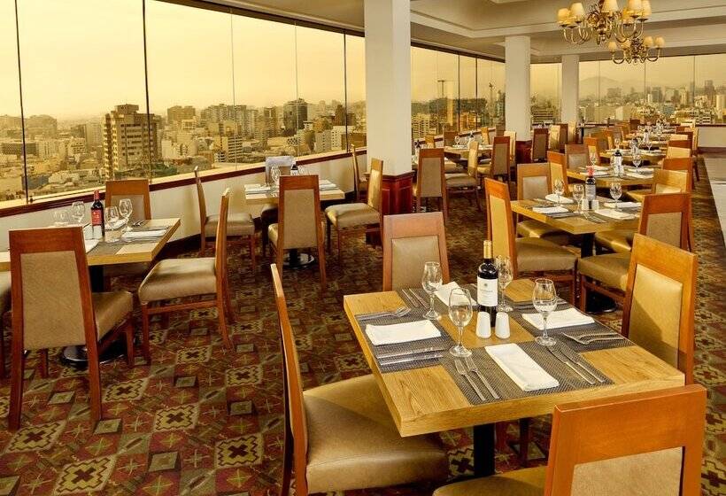 ホテル Estelar Miraflores