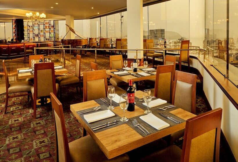 ホテル Estelar Miraflores