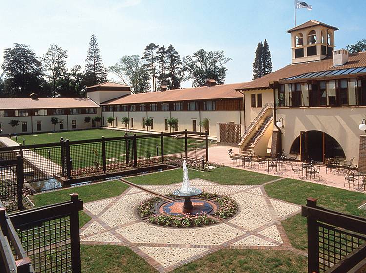 Europa Gatwick Hotel & Spa