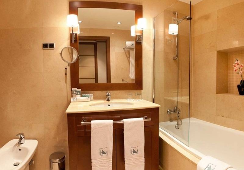 هتل Eurostars Diana Palace