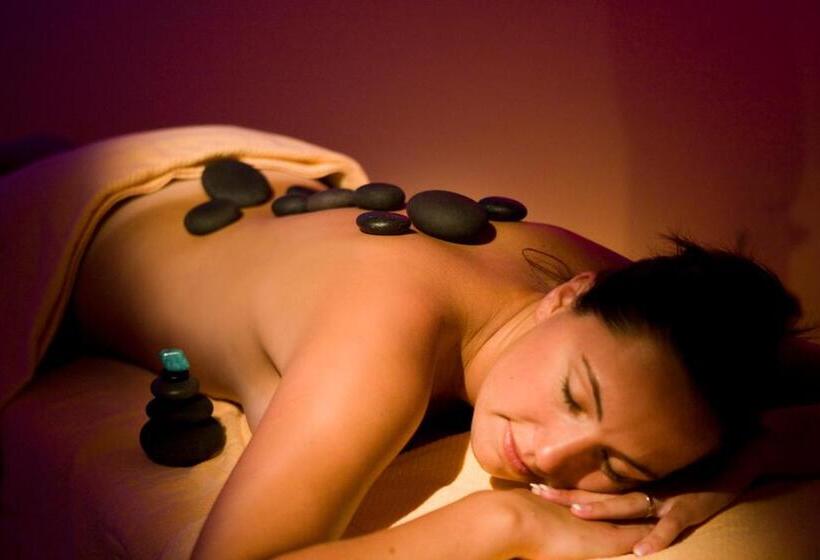 בית מלון כפרי Fantasia Deluxe