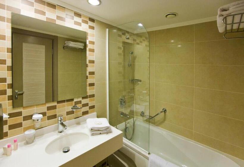 בית מלון כפרי Fantasia Deluxe