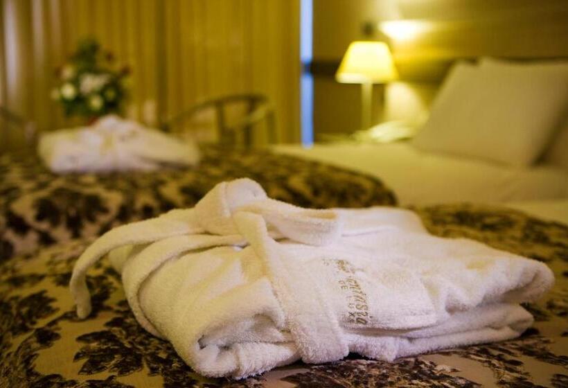 בית מלון כפרי Fantasia Deluxe