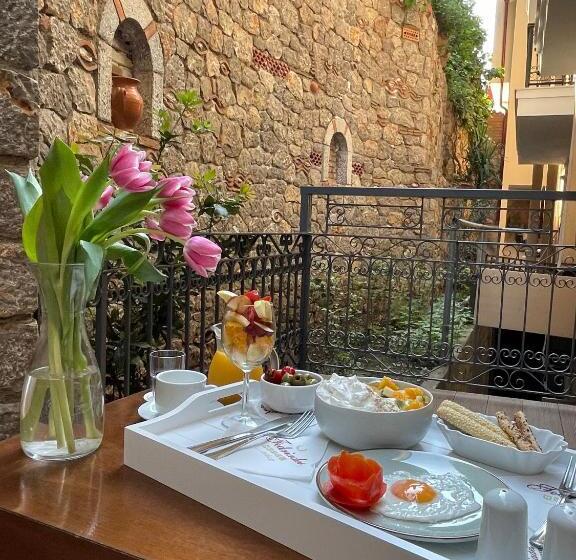 فندق Fedriades Delphi