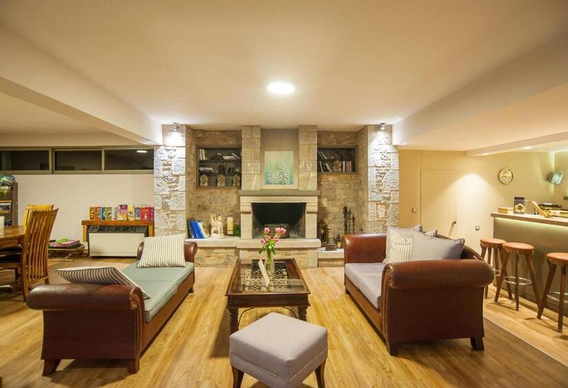 فندق Fedriades Delphi