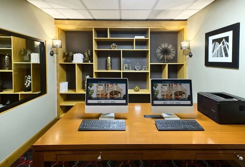 فندق Four Points By Sheraton Charlotte/pineville