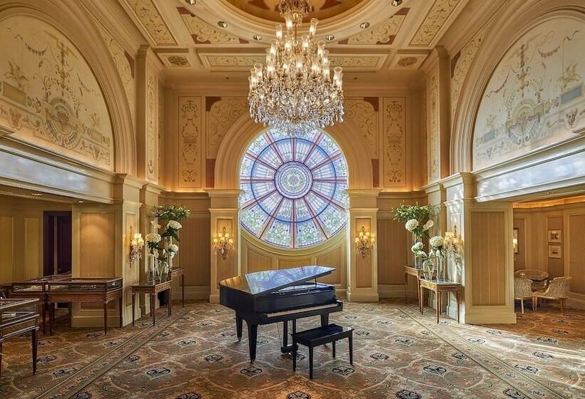 Hotel Four Seasons  Cairo At The First Residence