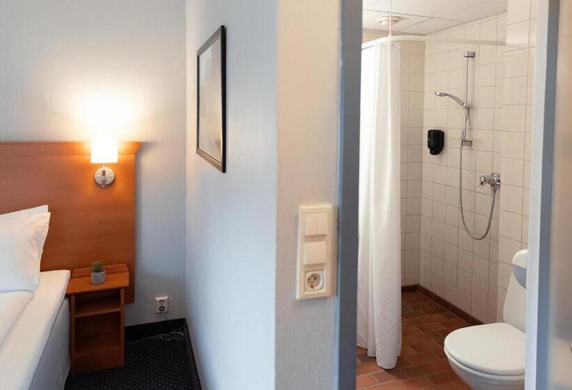 Frøken Skjolds Hotel Lyngengården