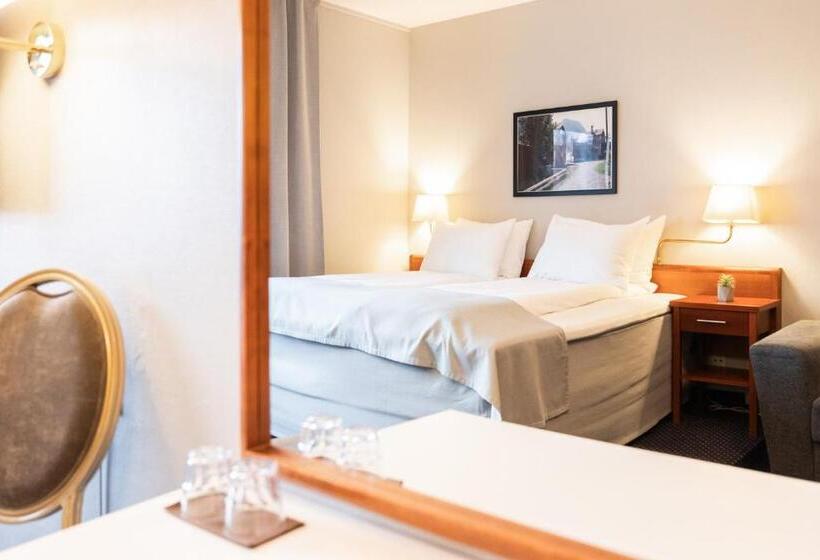 Frøken Skjolds Hotel Lyngengården