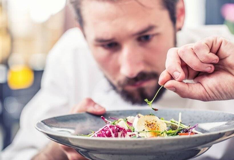 هتل Grand Visconti Palace