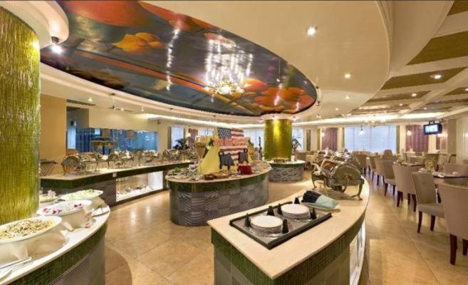 هتل Kunming Green Land