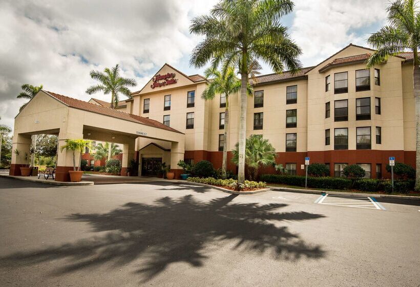 בית מלון כפרי Hampton Inn & Suites Fort Myers Beach/sanibel Gateway