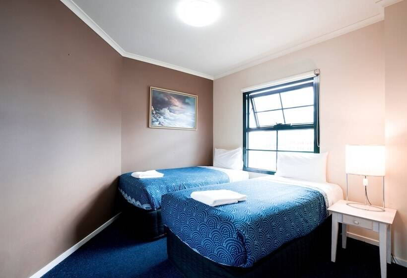 בית מלון כפרי Harbourview Apartment