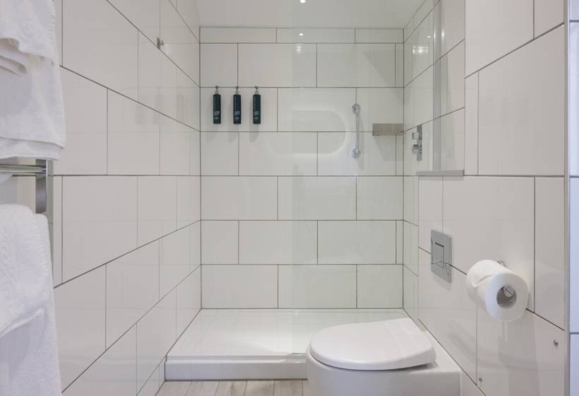 Отель Hilton York