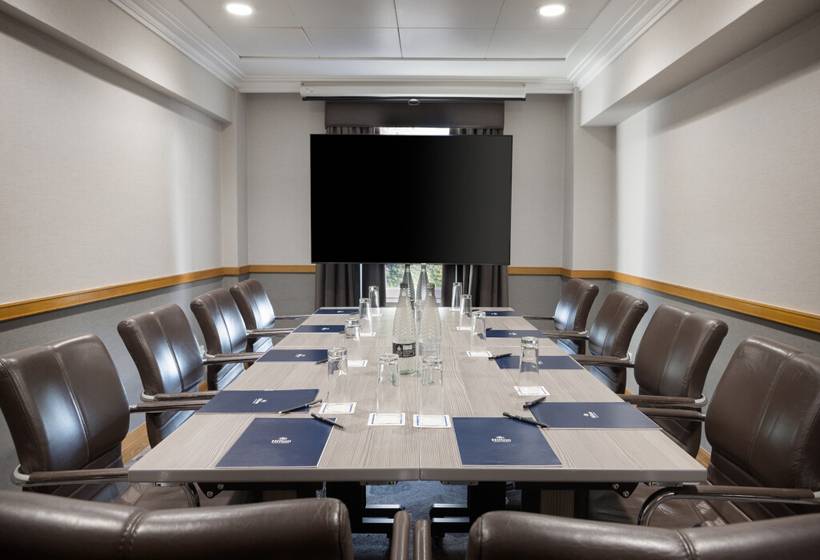 Отель Hilton York