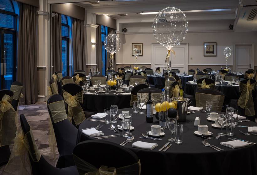 Отель Hilton York