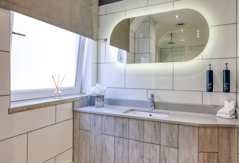 Отель Hilton York