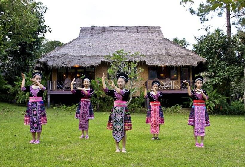 Отель Hmong Hilltribe Lodge