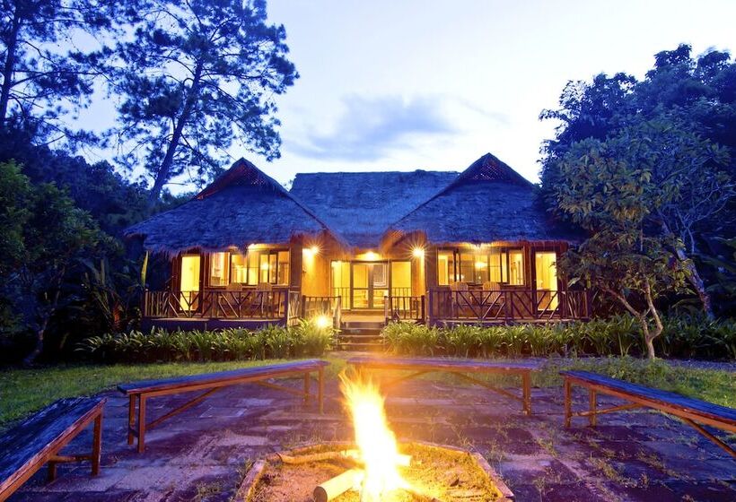 Отель Hmong Hilltribe Lodge