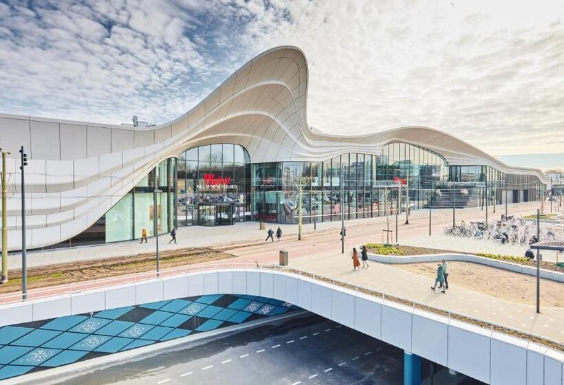 בית מלון כפרי Holiday Inn The Hague   Voorburg, An Ihg