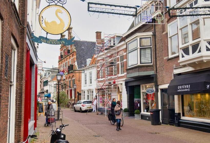 בית מלון כפרי Holiday Inn The Hague   Voorburg, An Ihg