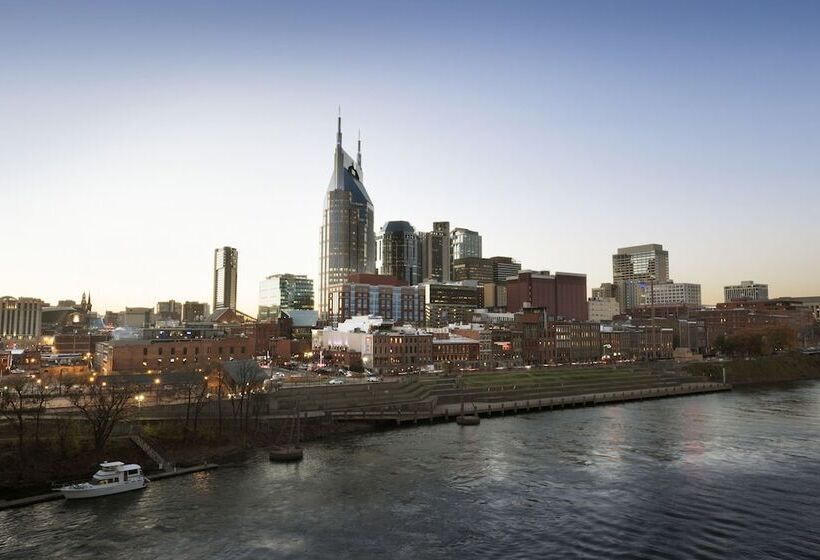 هتل Hyatt Place Nashville Airport