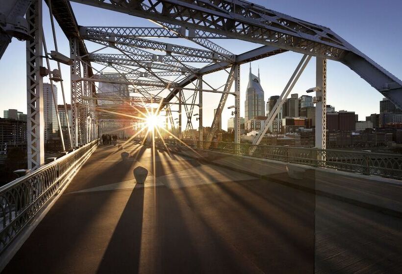 هتل Hyatt Place Nashville Airport