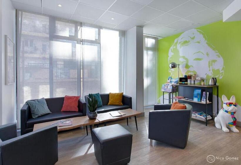 בית מלון כפרי Ibis Styles Cannes Le Cannet