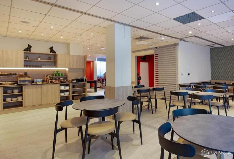בית מלון כפרי Ibis Styles Cannes Le Cannet
