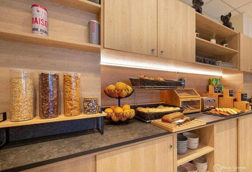 בית מלון כפרי Ibis Styles Cannes Le Cannet