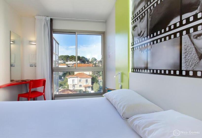 בית מלון כפרי Ibis Styles Cannes Le Cannet