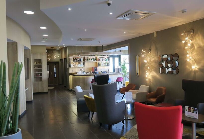 فندق Kyriad Limoges Centre Gare   Atrium