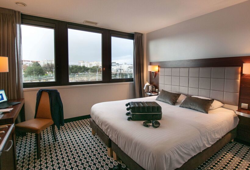 فندق Kyriad Limoges Centre Gare   Atrium