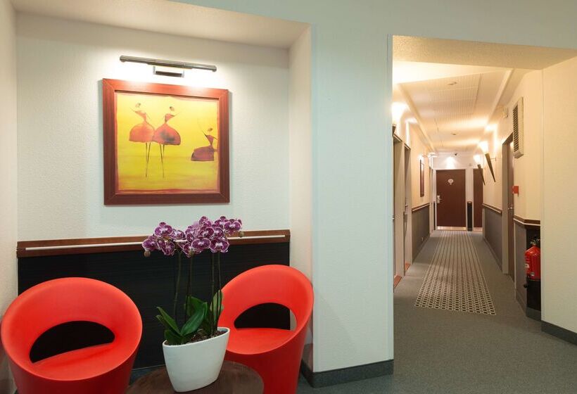 فندق Kyriad Limoges Centre Gare   Atrium