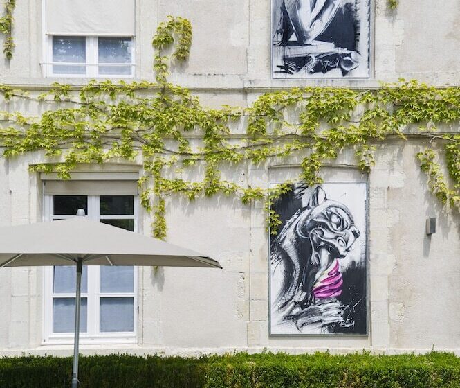 Отель Hôtel La Monnaie Arty & Spa