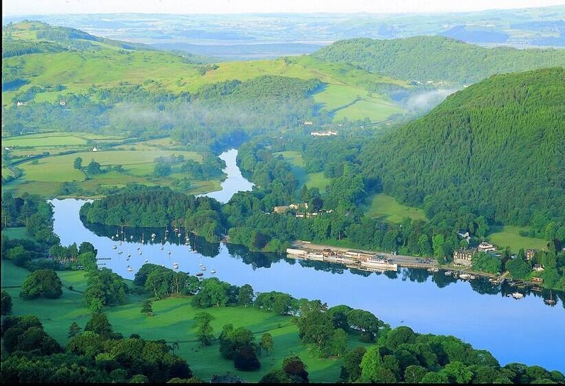 Lakeside Hotel And Spa