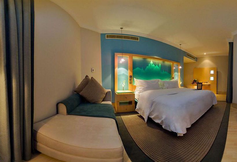 Отель Le Royal Tower Kuwait