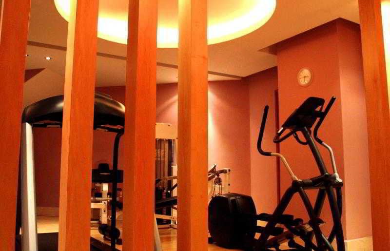 Отель Le Royal Tower Kuwait