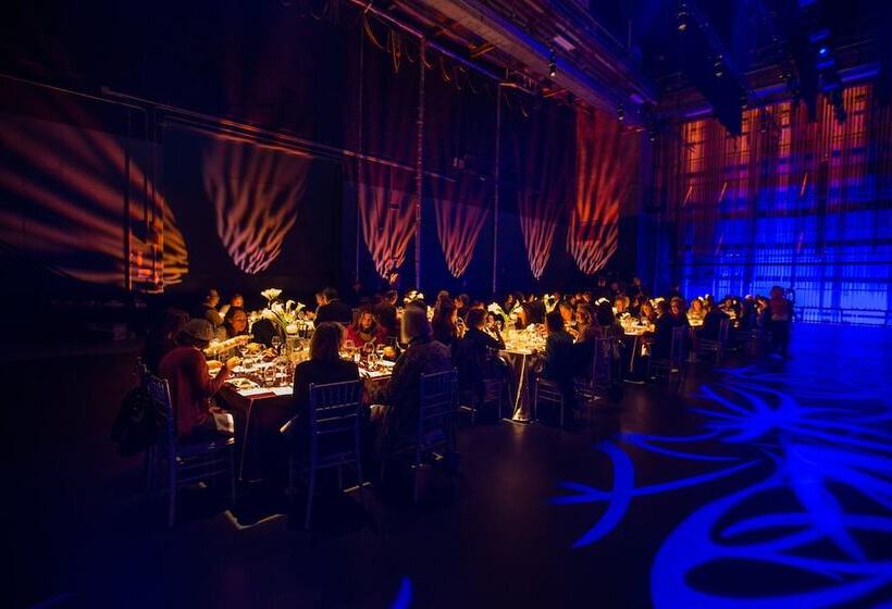 فندق Loews Hollywood