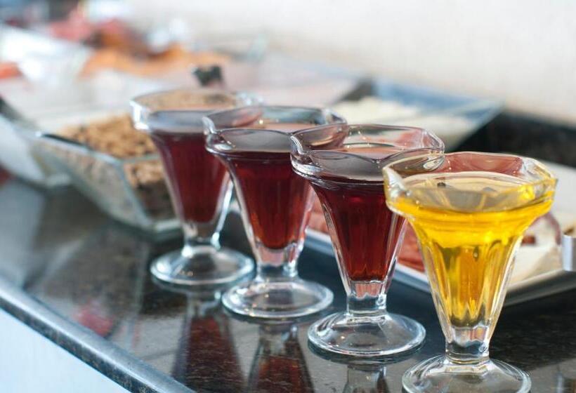 Отель Marlowe Centro Historico