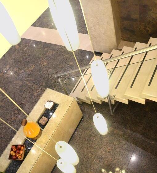 Отель Marlowe Centro Historico