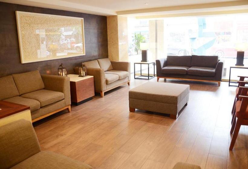 Отель Marlowe Centro Historico