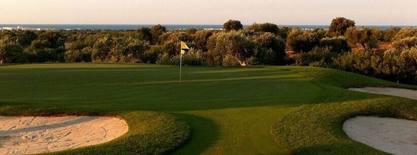 בית מלון כפרי Masseria Torre Coccaro