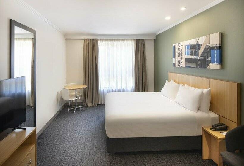 בית מלון כפרי Mercure Melbourne Southbank