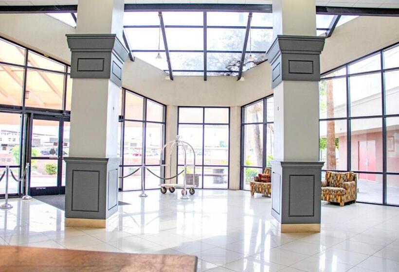 هتل Midtown Garden Inn Phoenix