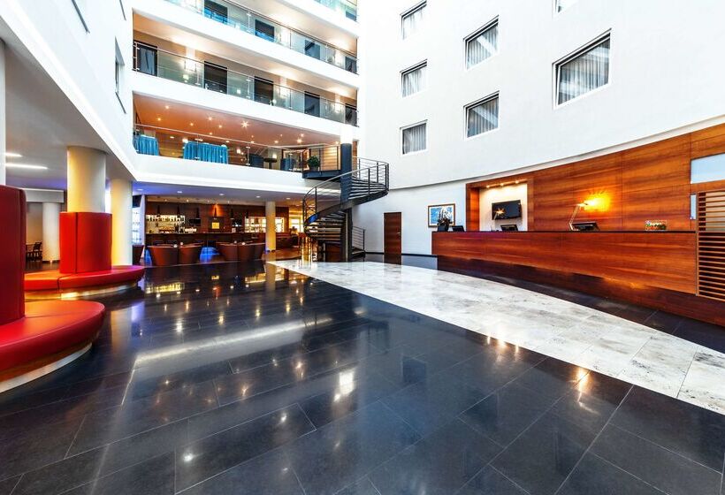 ホテル NH Budapest City