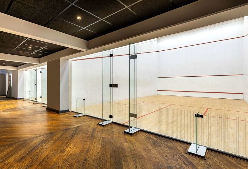 בית מלון כפרי NH Noordwijk Conference Centre Leeuwenhorst