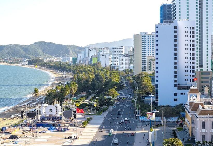 هتل Nha Trang Lodge