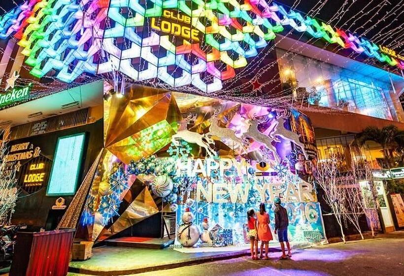 هتل Nha Trang Lodge